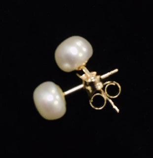 6mm Button pearl 9ct Gold stud ear rings